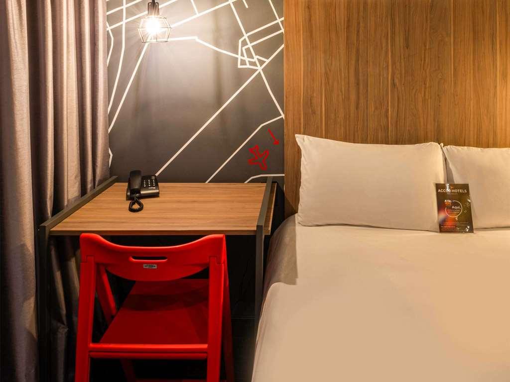 Hotel Ibis Curitiba Batel Camera foto